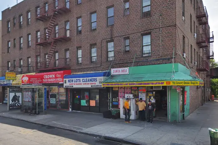 Google Street View of Elton Street and New Lots Avenue in East New York, showing the bodega on the corner